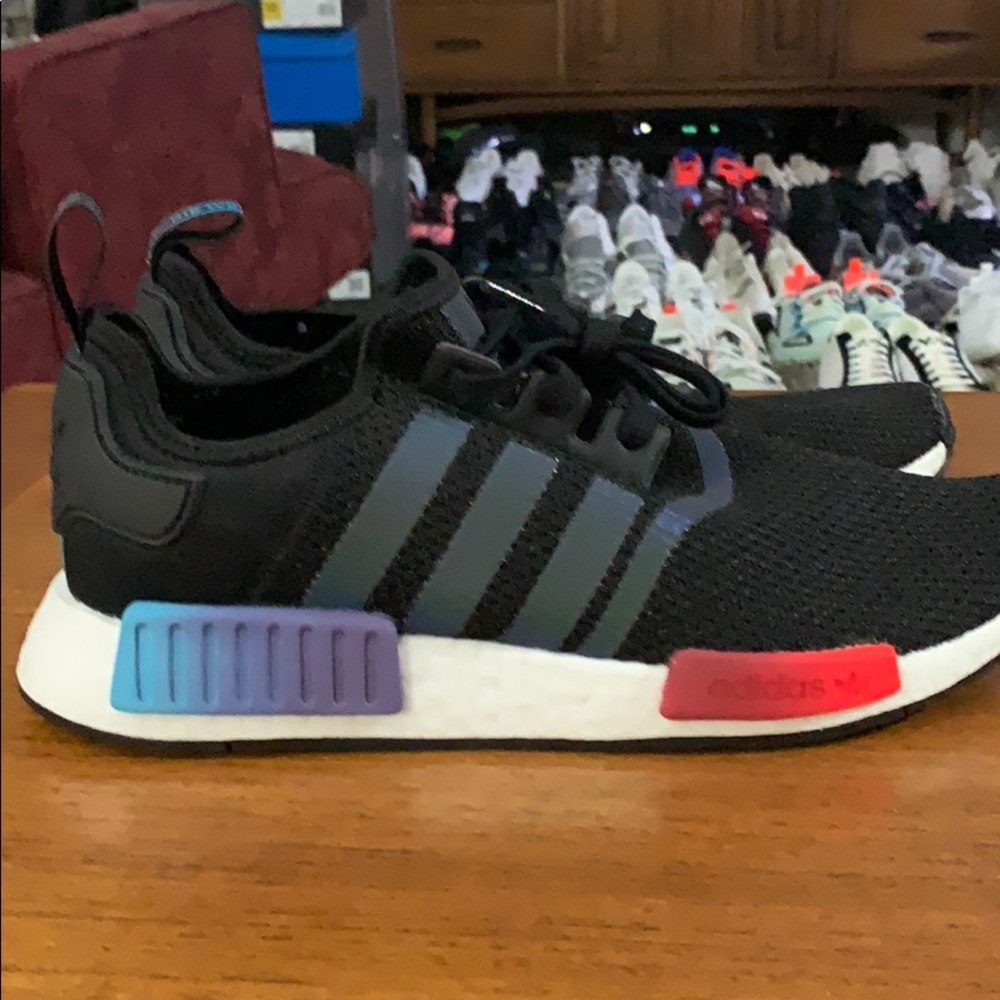 NMD R1